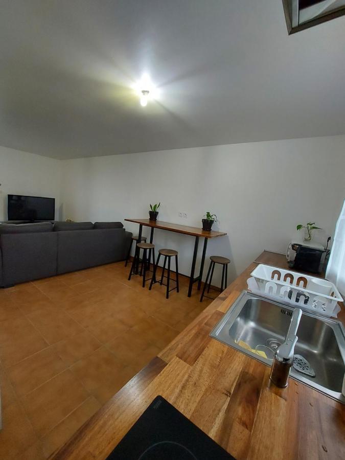 Séjour chez l'habitant K&n - Maison à Partager Avec D'autres Voyageurs - Privée - Jardin - Balcon *