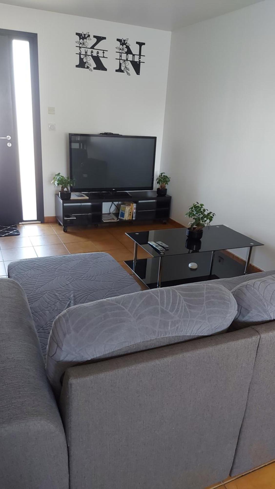 K&n - Maison à Partager Avec D'autres Voyageurs - Privée - Jardin - Balcon Séjour chez l'habitant *